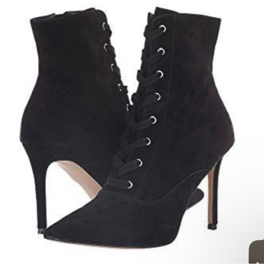 Steven Madden boots excellent condition! Worn twice